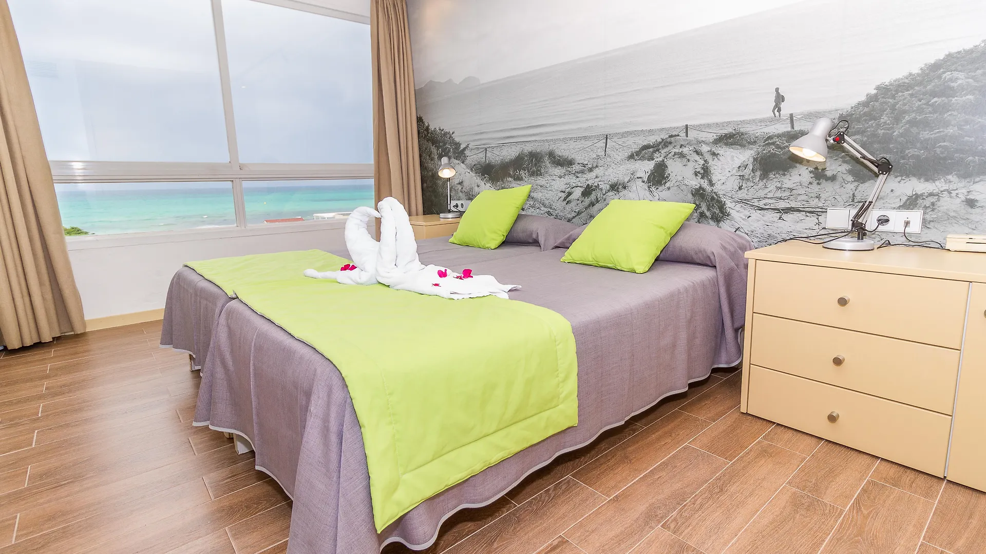 Eix Platja Daurada Hotel & Spa Can Picafort  Aparthotel
