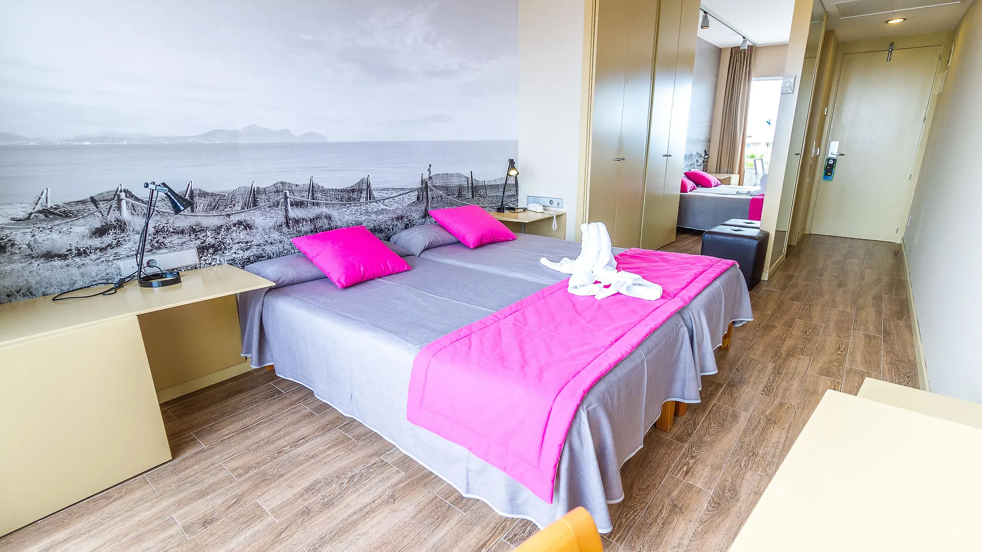 Eix Platja Daurada Hotel & Spa Can Picafort  Apart Otel