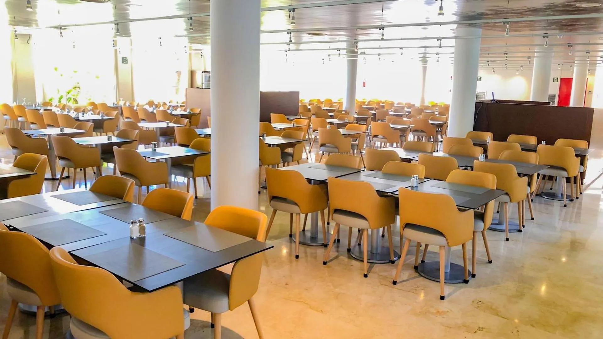 **** Aparthotel Eix Platja Daurada Hotel & Spa Can Picafort  Spain