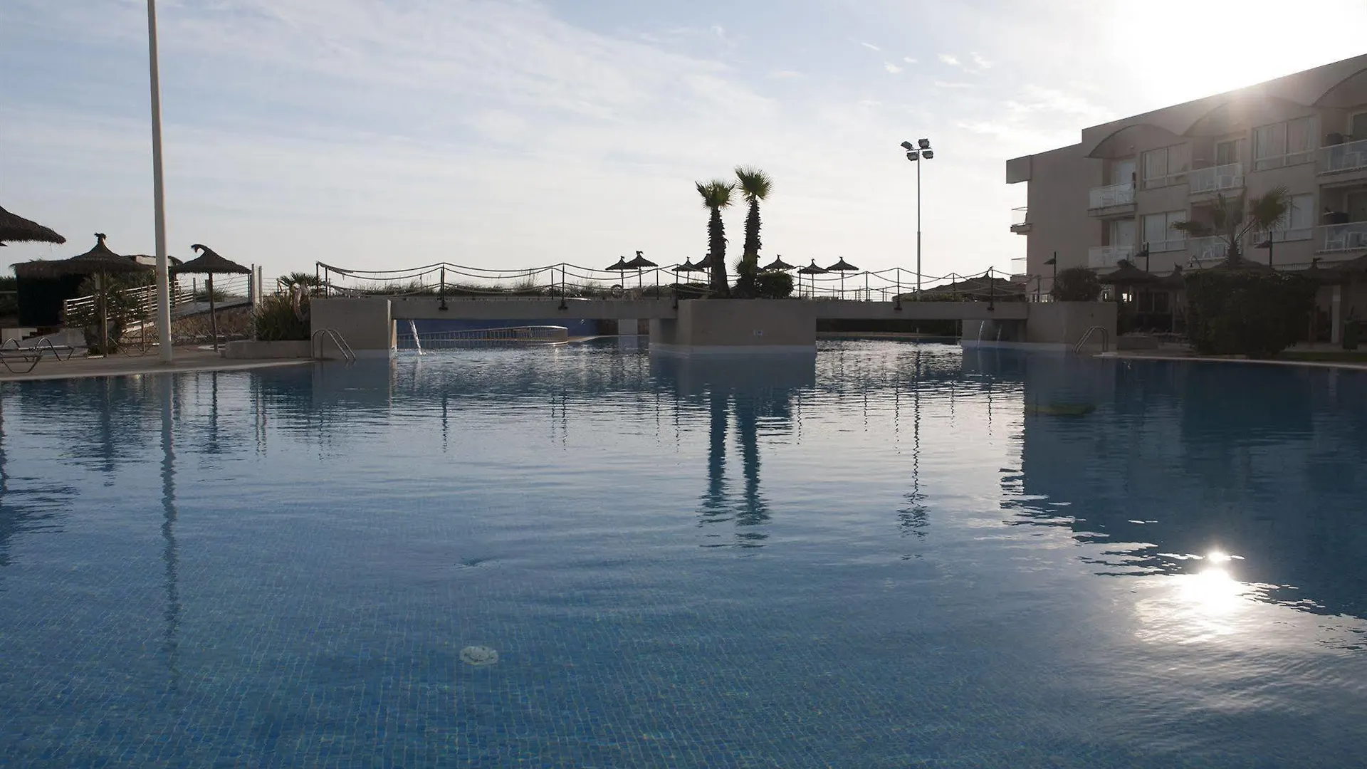 Eix Platja Daurada Hotel & Spa 캔 피카폴트 아파트호텔